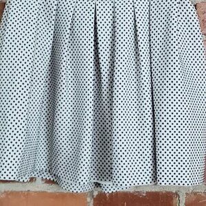 Black and White Dots Pleated Mini Skirt with Pockets